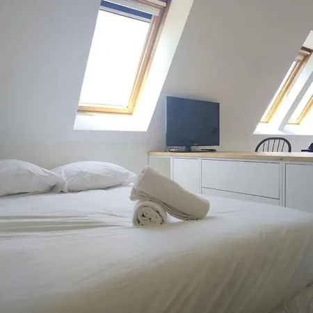 Ephemere - Ideal Couple - Centre * بو