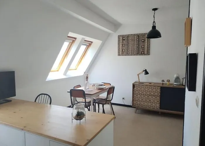 Ephemere - Ideal Couple - Centre بو